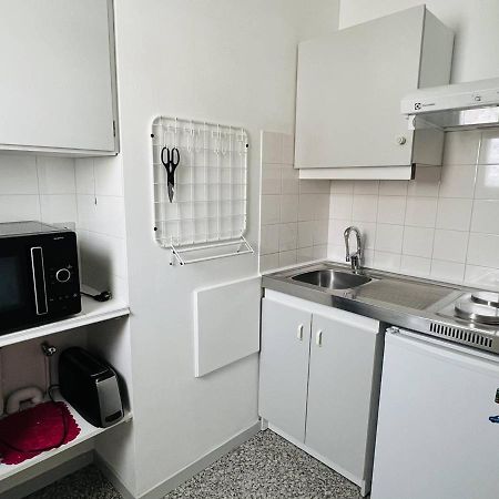 Appartement T1 Lumineux Avec Balcon Ensoleille Et Parking, 2 Couchages, Cambo-Les-Bains - Fr-1-495-16 外观 照片
